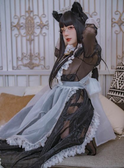 欧美女模被男干_BD韩语超清免费观看
