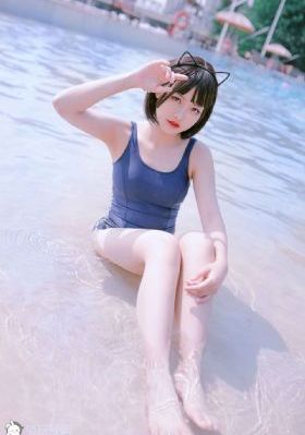 欧美连帽针织衫_1080P在线观看高清